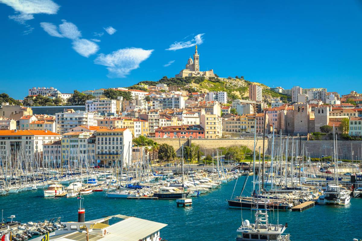 picture-investissez-dans-la-location-saisonniere-a-cannes